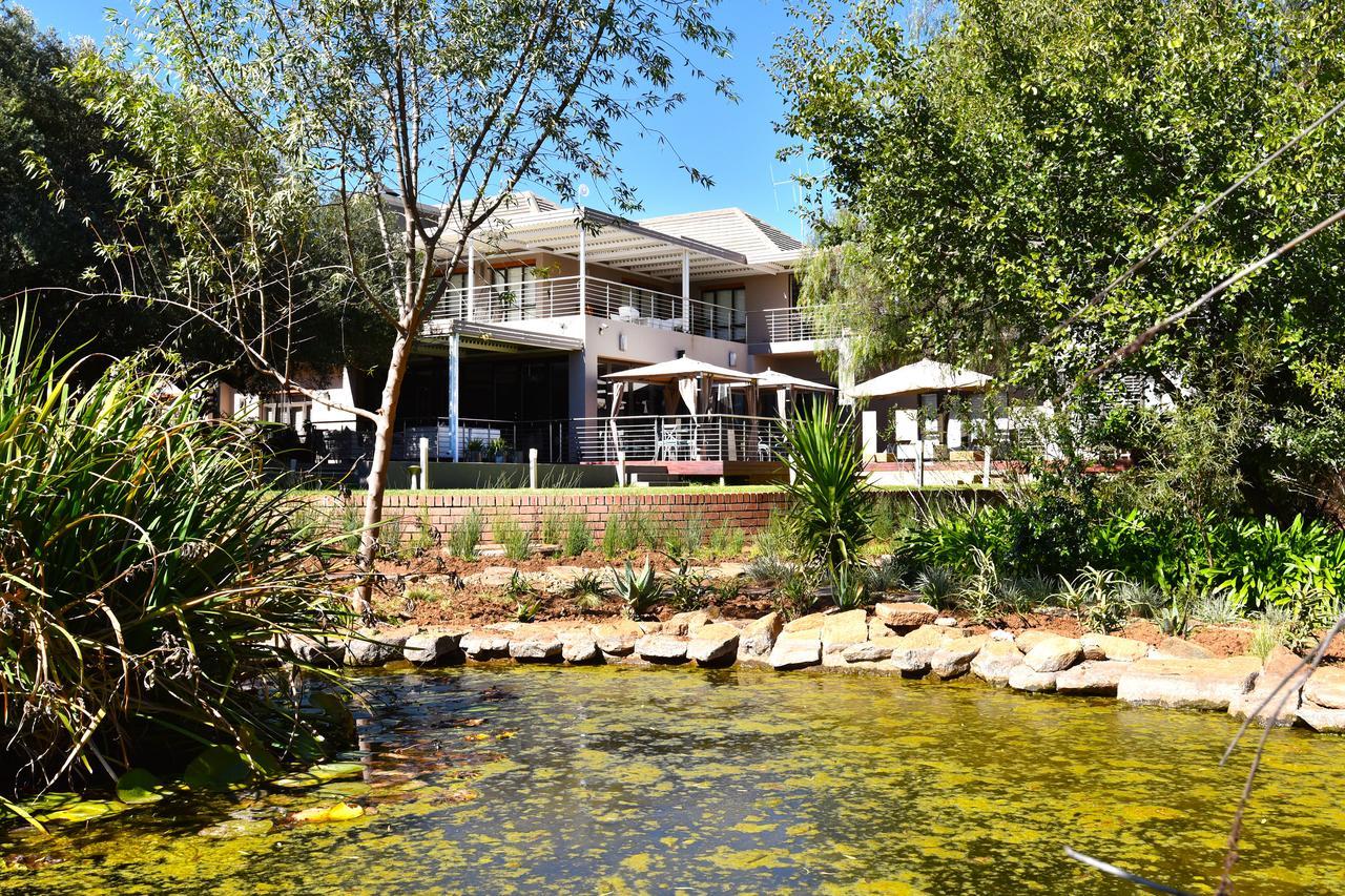 Tredenham Boutique Hotel Bloemfontein Bagian luar foto The River Cafe