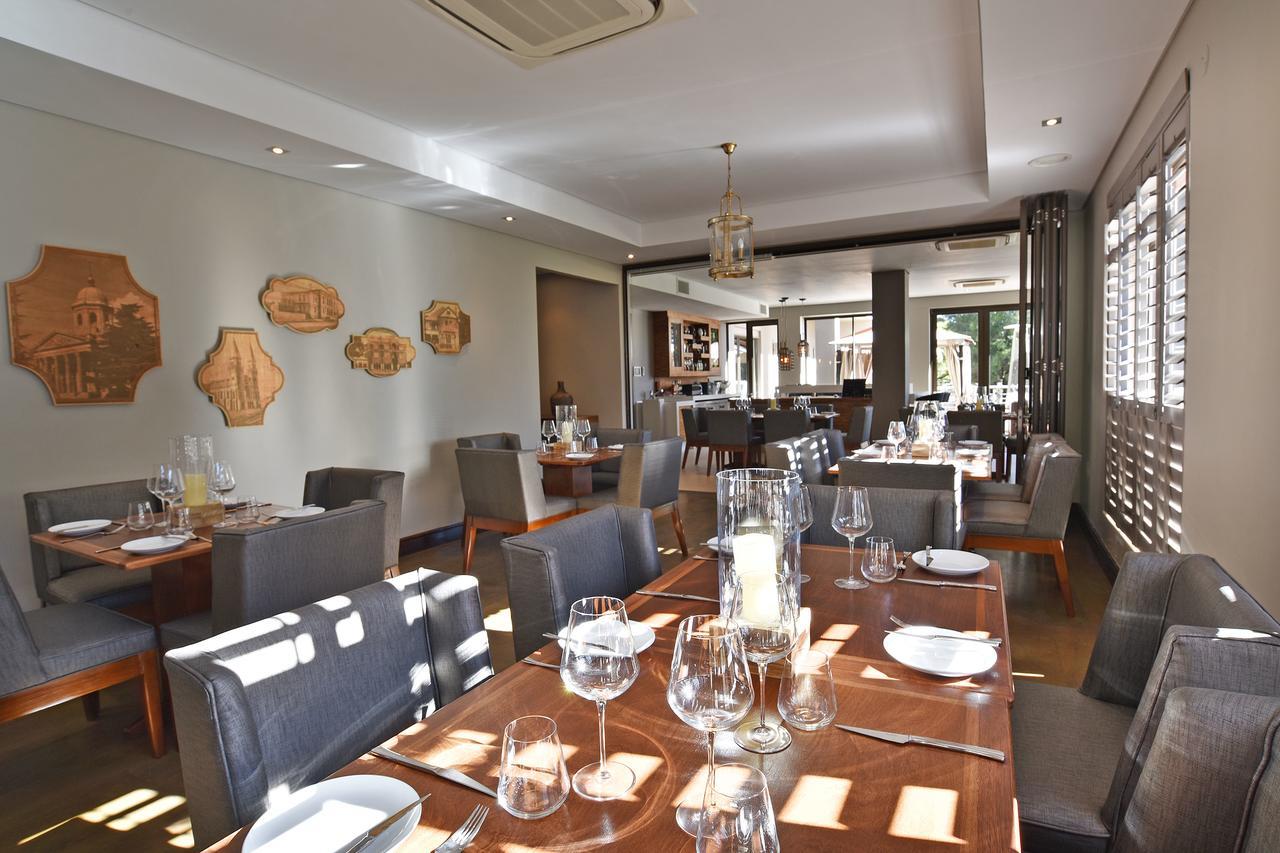 Tredenham Boutique Hotel Bloemfontein Bagian luar foto The interior of the restaurant