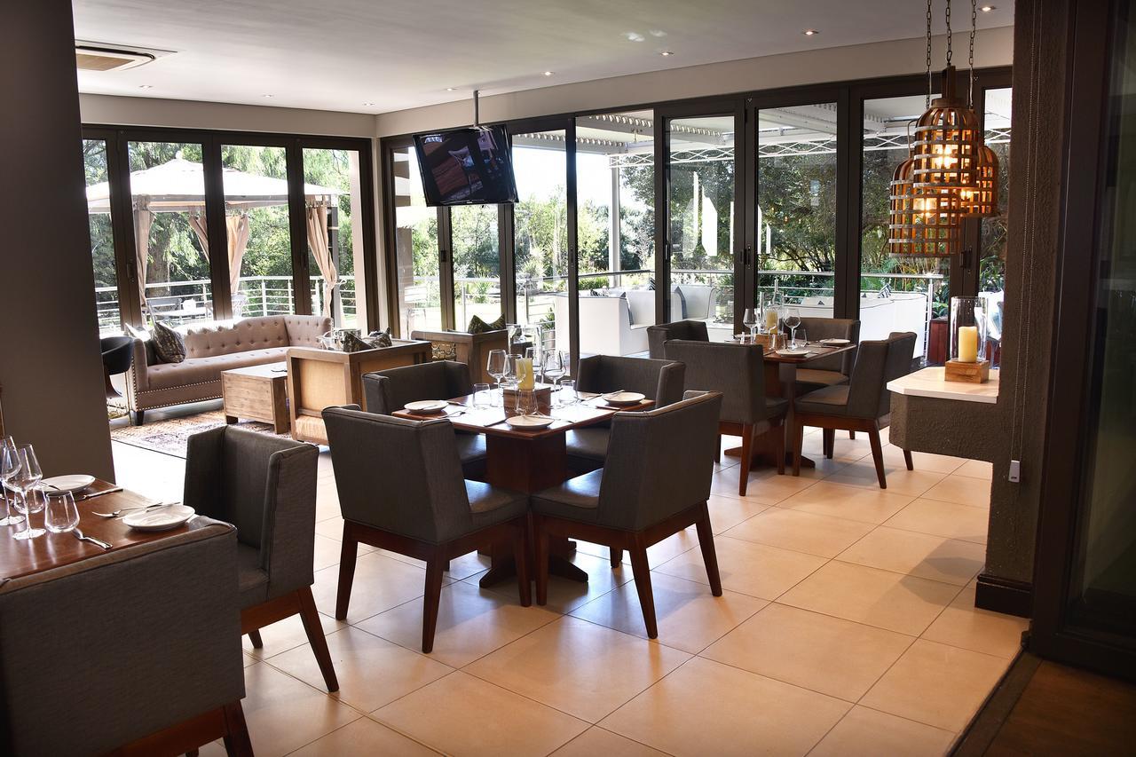 Tredenham Boutique Hotel Bloemfontein Bagian luar foto The interior of the restaurant